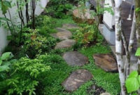 Best DIY Garden Path Designs You Can Bulid To Complete Your Gardens 43