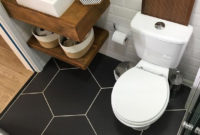 Cool Tiny House Bathroom Remodel Design Ideas 26