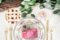 Elegant Table Settings Ideas For Valentines Day 36