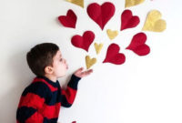 Simple DIY Valentines Day Decor Ideas 16