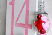 Simple DIY Valentines Day Decor Ideas 28