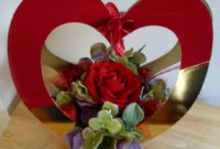 Stunning Valentine Floral Arrangements Ideas 06