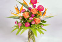 Stunning Valentine Floral Arrangements Ideas 12