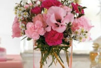 Stunning Valentine Floral Arrangements Ideas 18