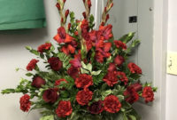Stunning Valentine Floral Arrangements Ideas 32