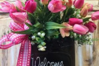 Stunning Valentine Floral Arrangements Ideas 36