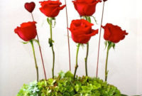 Stunning Valentine Floral Arrangements Ideas 46