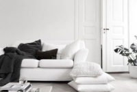 Cozy Black And White Living Room Design Ideas 08