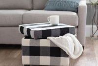Cozy Black And White Living Room Design Ideas 11