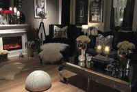 Cozy Black And White Living Room Design Ideas 14
