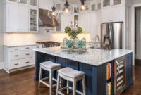 Elegant Navy Kitchen Cabinets For Decorating Your Kitchen 43