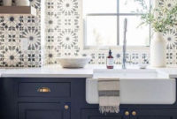Inspiring Blue And White Kitchen Ideas To Love 45