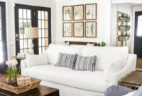 Comfy Colorful Sofa Ideas For Living Room Design 38