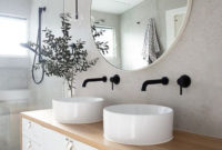 Fascinating Bathroom Vanity Lighting Design Ideas 37