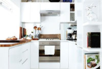 Minimalist Small White Kitchen Design Ideas 06