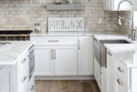 Pretty Cottage Kitchen Design And Decor Ideas 23
