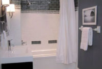 Simple Bathroom Remodeling Ideas That Will Inspire You 35