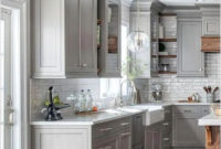 Stunning Kitchen Backsplash Design Ideas 17