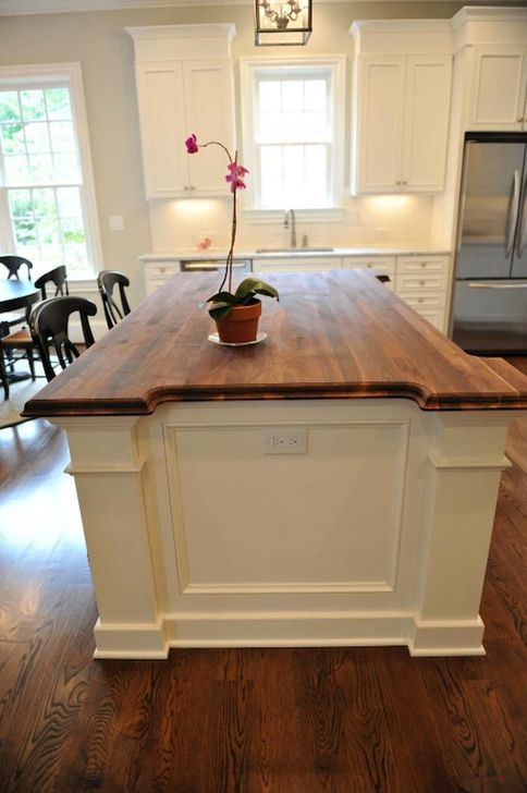 Classy Wooden Kitchen Island Ideas For Your Kitchen 39