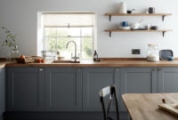 Stunning Dark Grey Kitchen Design Ideas 30