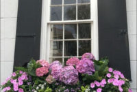 Wonderful Window Box Planters Yo Beautify Up Your Home 45