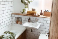 Elegant Wood Decor Ideas For Your Bathroom Design 07