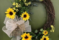 Most Popular DIY Summer Wreath You Will Totally Love 40