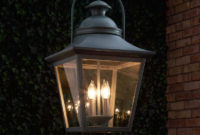 Classy Traditional Outdoor Lighting Ideas For Your House 47