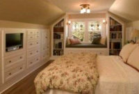 Comfy Attic Bedroom Design And Decoration Ideas 02