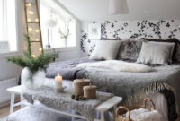 Comfy Attic Bedroom Design And Decoration Ideas 23