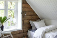 Comfy Attic Bedroom Design And Decoration Ideas 41
