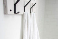 Easy DIY Towel Racks Ideas That You Can Do This 12