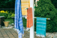 Easy DIY Towel Racks Ideas That You Can Do This 31