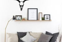 Fabulous Metal Wall Decor Ideas For Your Living Room 35