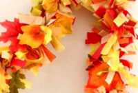 Easy And Simple Fall Garland Decoration Ideas 12