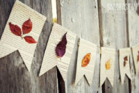 Easy And Simple Fall Garland Decoration Ideas 42