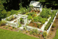 Extraordinary Vegetables Garden Ideas For Backyard 03