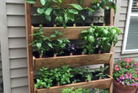 Extraordinary Vegetables Garden Ideas For Backyard 19