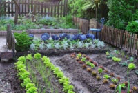 Extraordinary Vegetables Garden Ideas For Backyard 28