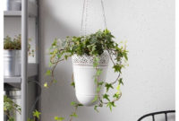 Inspiring DIY Vertical Plant Hanger Ideas For Your Home 23