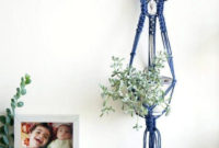 Inspiring DIY Vertical Plant Hanger Ideas For Your Home 26