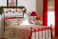 Magnificient Red Bedroom Decorating Ideas For You 01