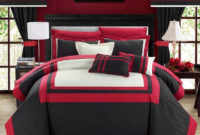 Magnificient Red Bedroom Decorating Ideas For You 24